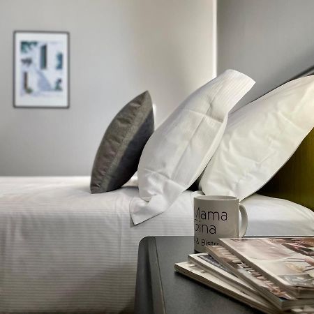 Hotel Gardenia Fiera Cermenate Bagian luar foto