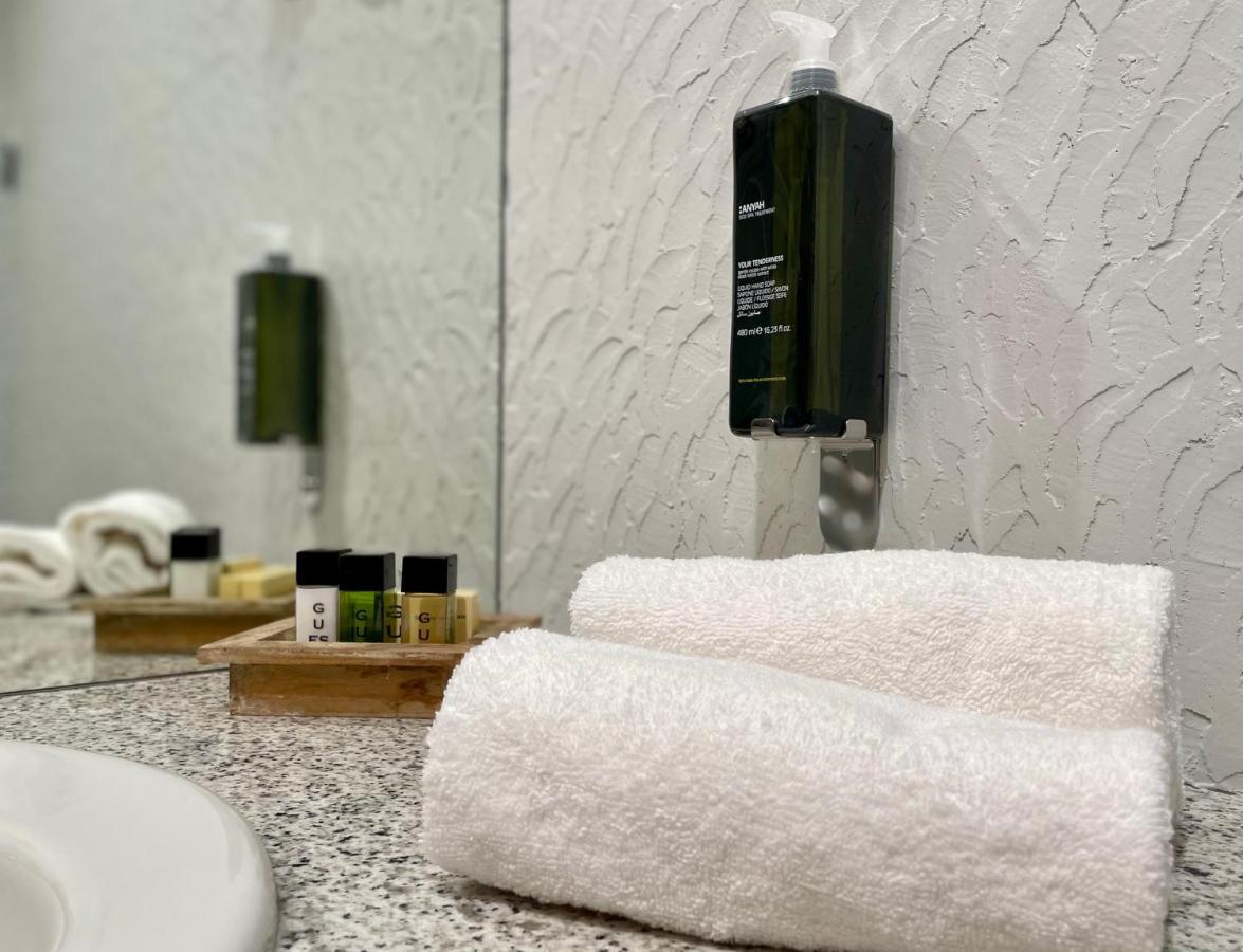 Hotel Gardenia Fiera Cermenate Bagian luar foto